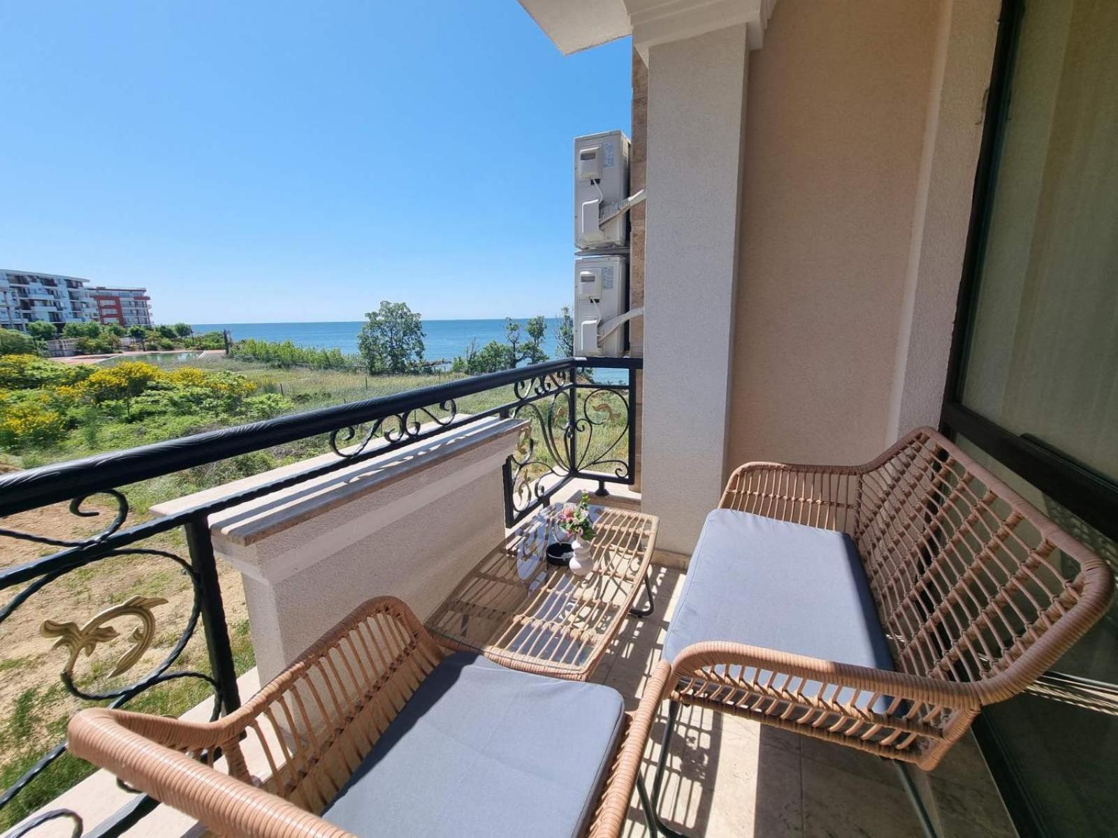 Onyx Private Apartaments 2 Sveti Vlas Esterno foto